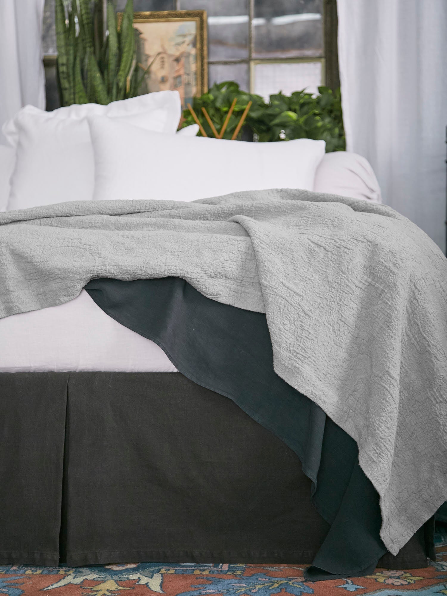 Antik Matelasse Throw - Iris