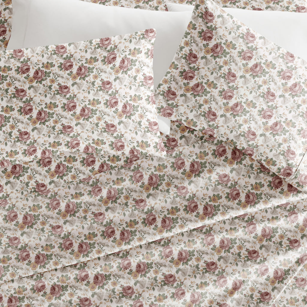 Blooming Roses Patterned Sheet Set