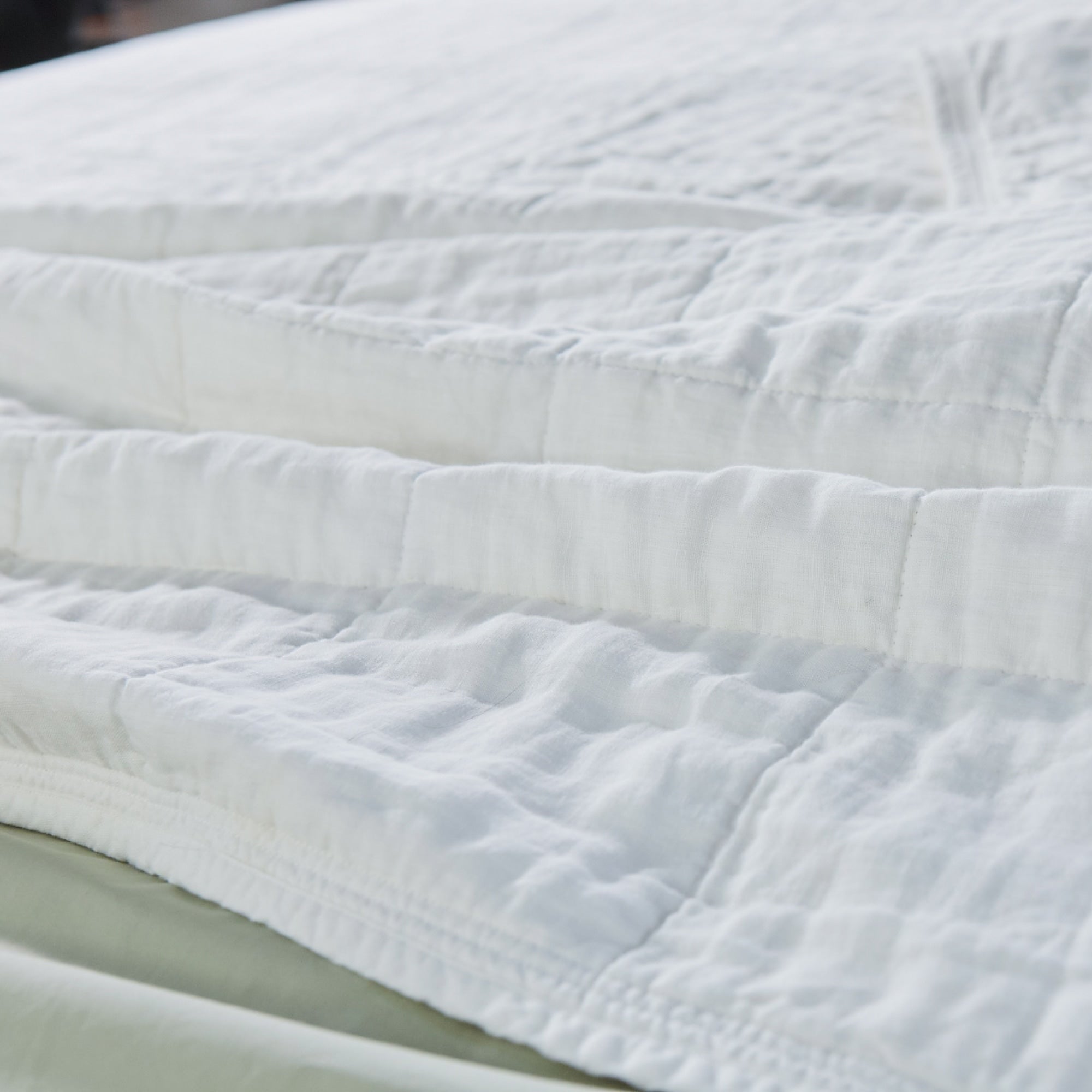 Natural Linen Quilt