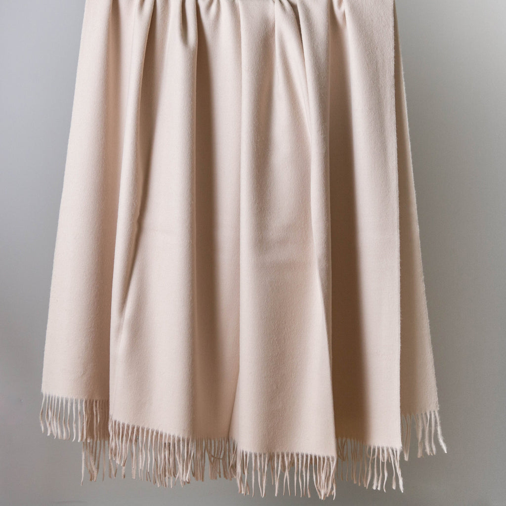 Avocado Green Mattress Alpaca Wool Throws decorative natural