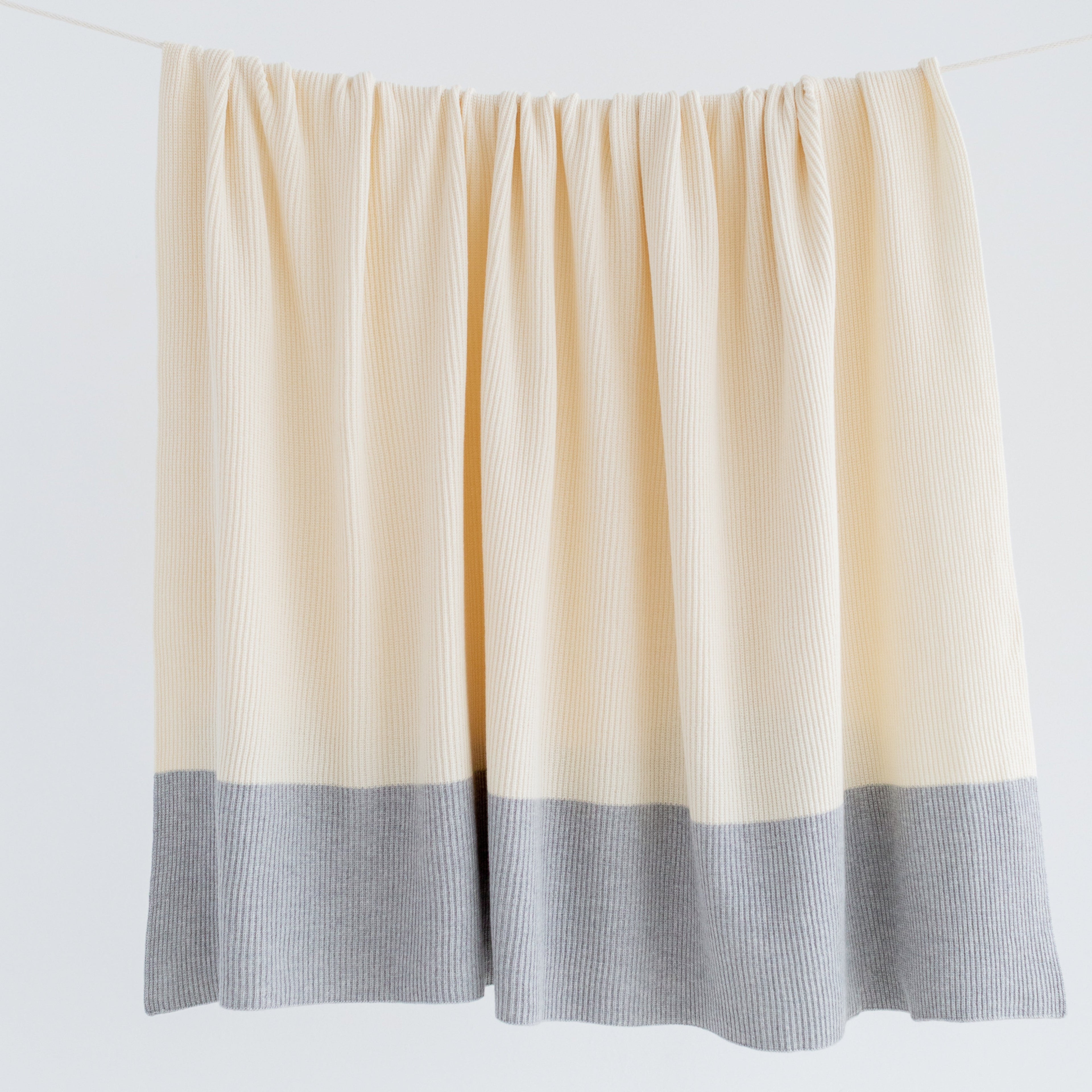 Avocado Green Mattress Luxury Throw Blankets grey natural stripe colorblock gray
