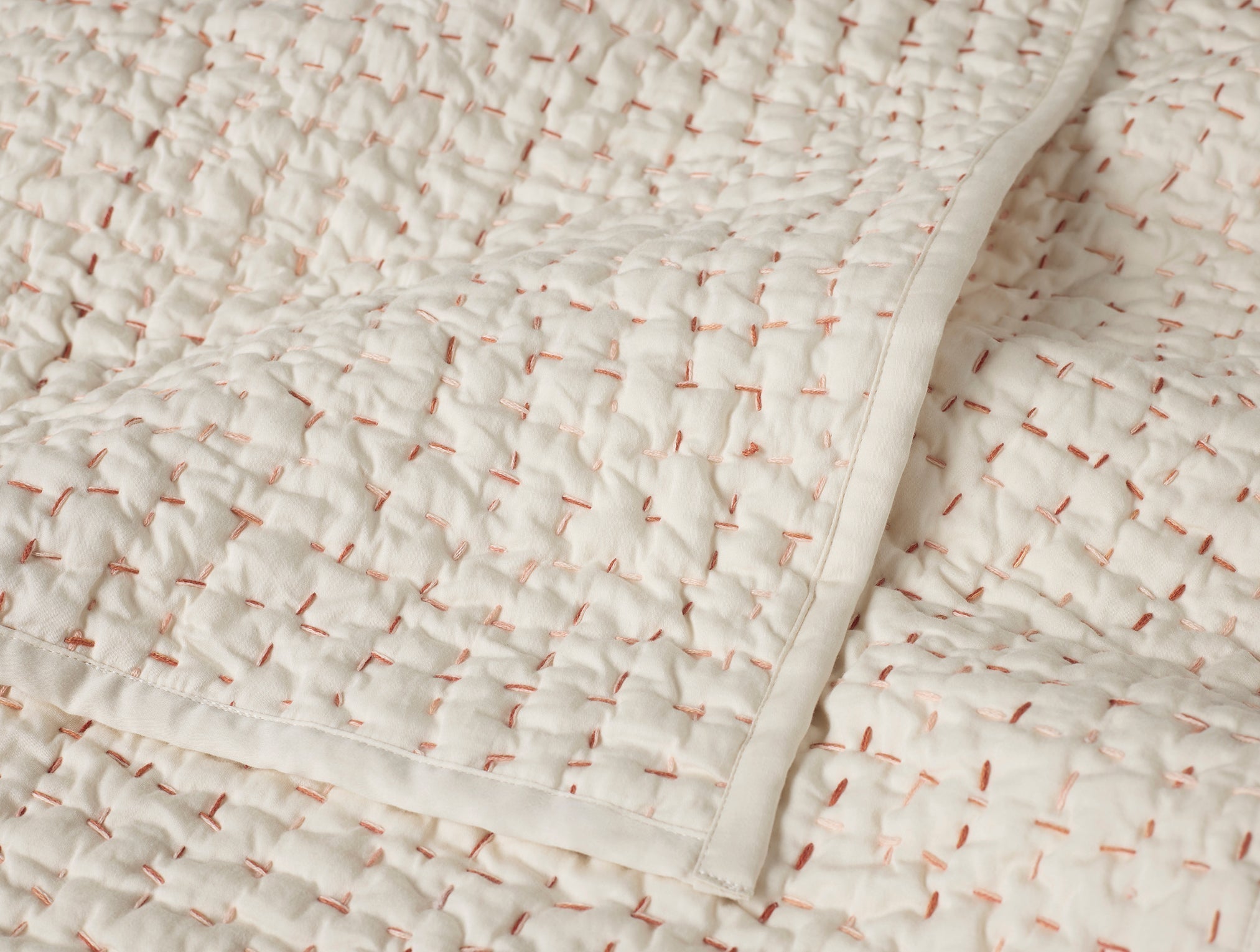 Pebbled Handstitched Organic Toddler Quilt