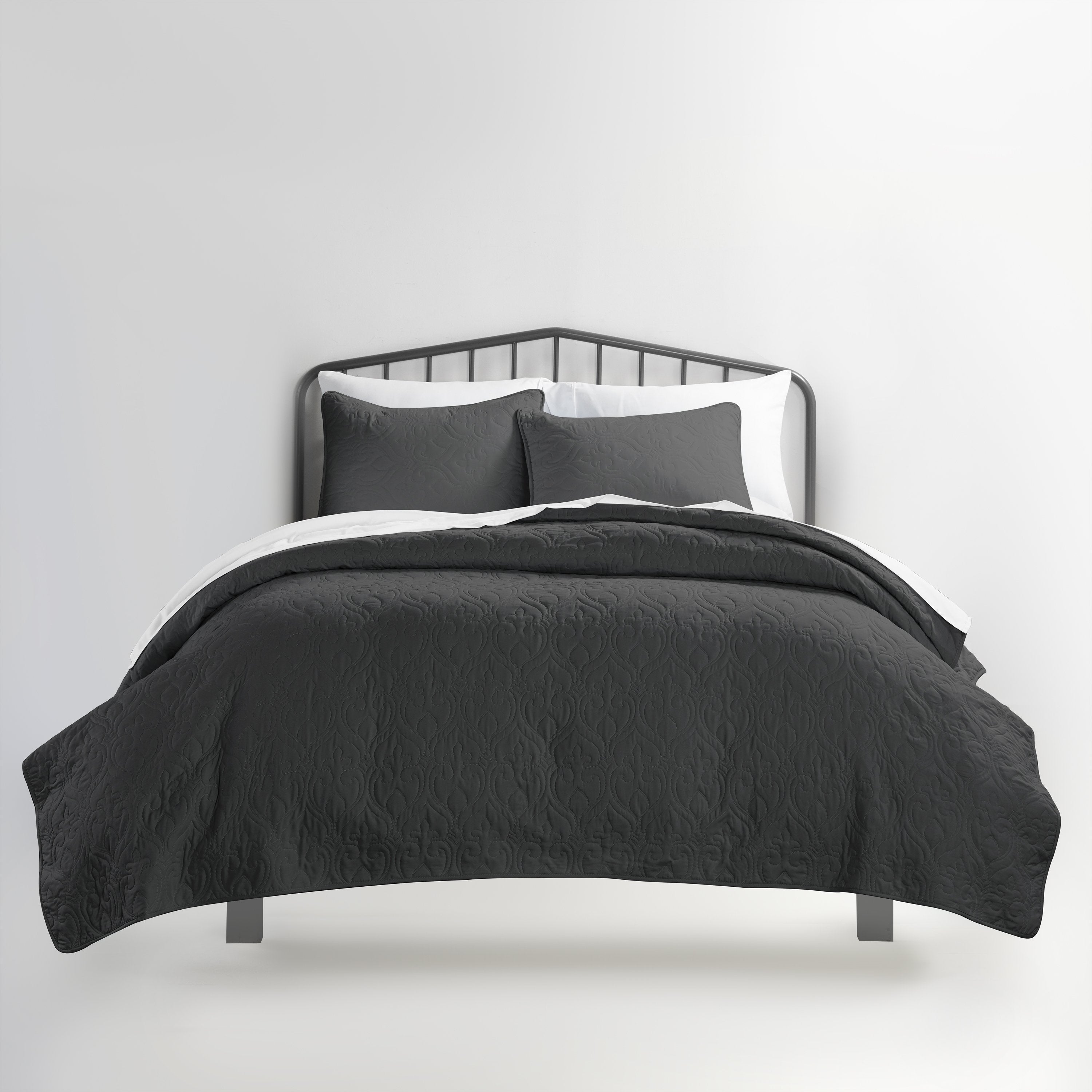 Ultra Soft Damask Pattern Quilt Coverlet 3 Piece Set