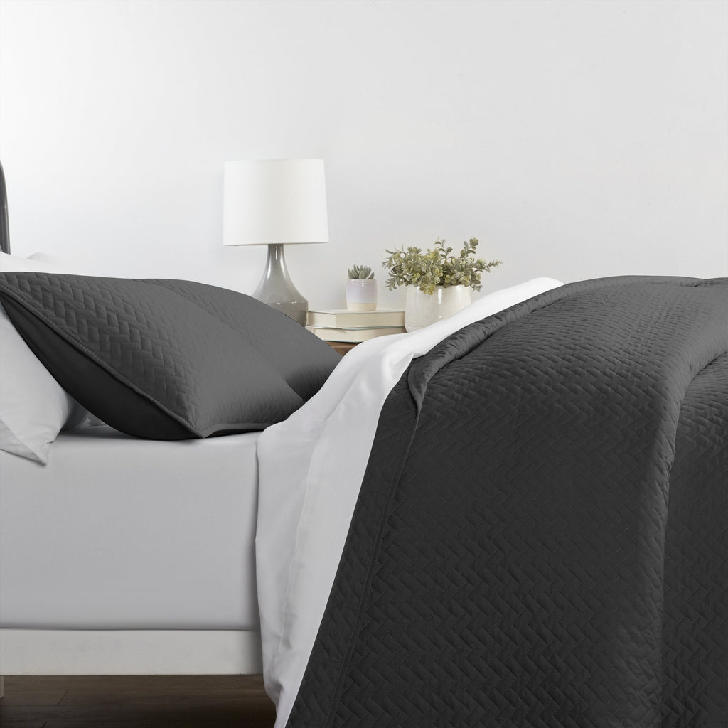 Ultra Soft Herring Pattern Quilted Coverlet 3 Piece Set