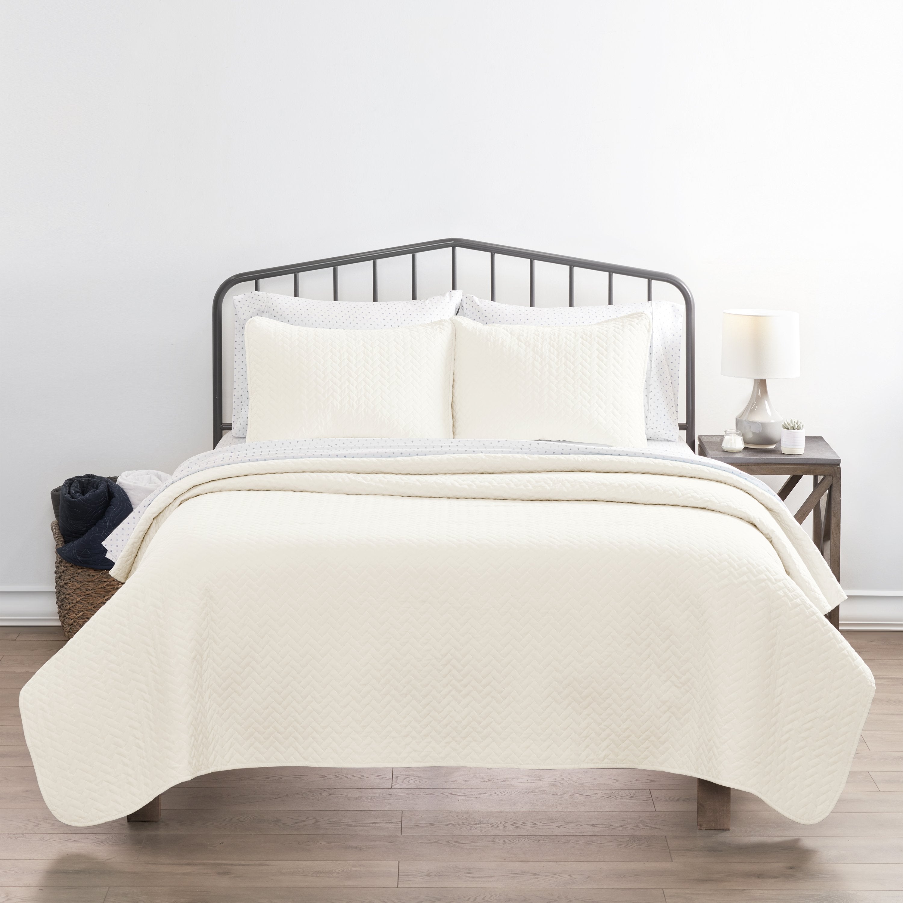 Ultra Soft Herring Pattern Quilted Coverlet 3 Piece Set