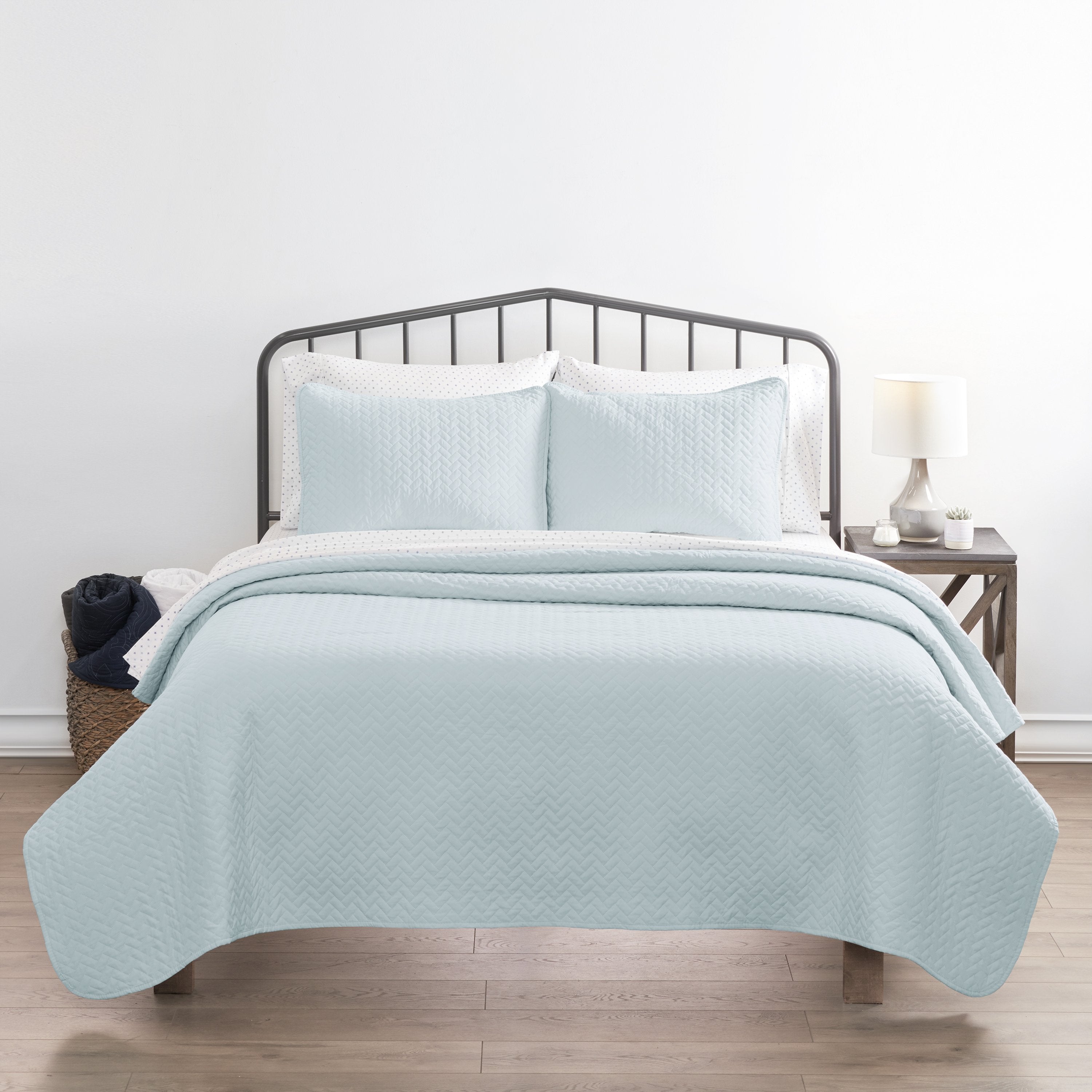 Ultra Soft Herring Pattern Quilted Coverlet 3 Piece Set