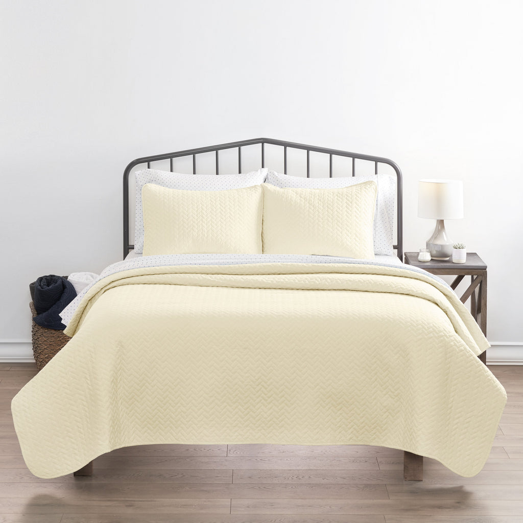 Ultra Soft Herring Pattern Quilted Coverlet 3 Piece Set