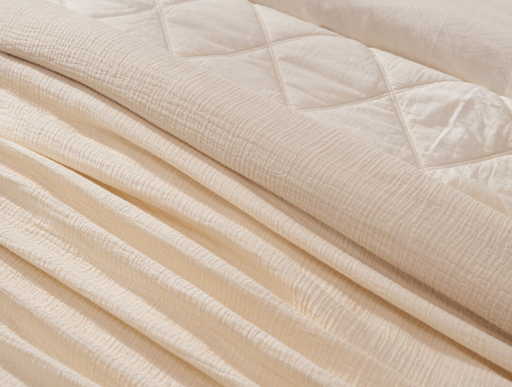 Topanga Organic Matelasse Throw