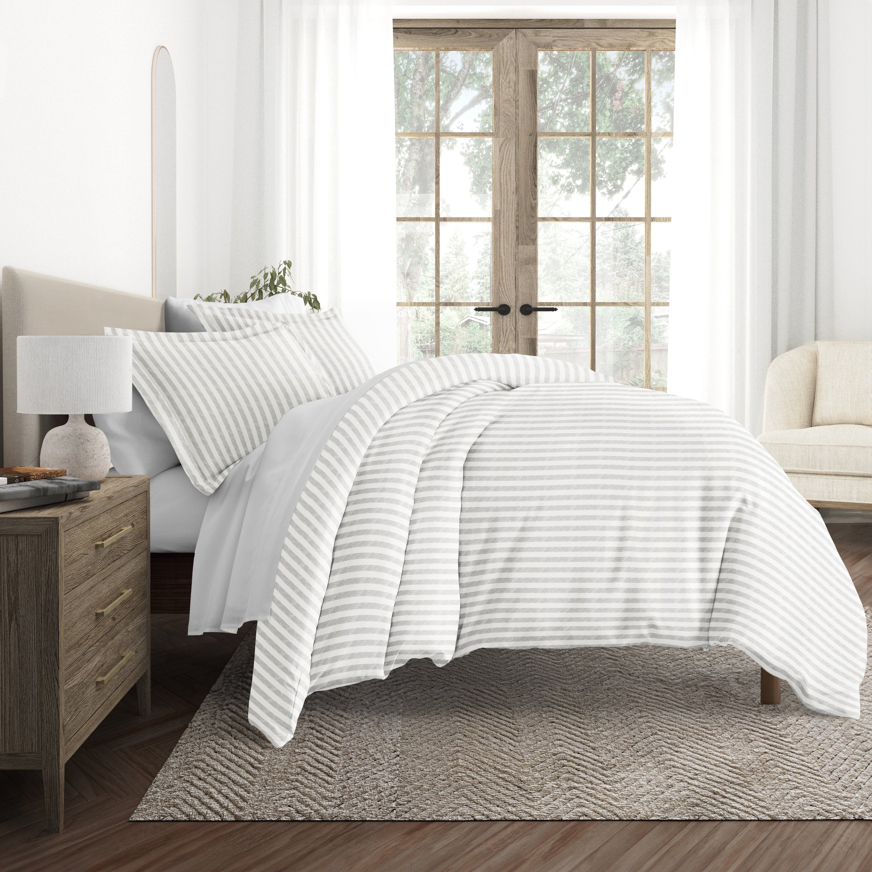 Puffed Stripes Light Gray with Light Gray Sheets.Bedding Bundle: Pattern Duvet Cover Set, White Comforter and Solid Sheet Set