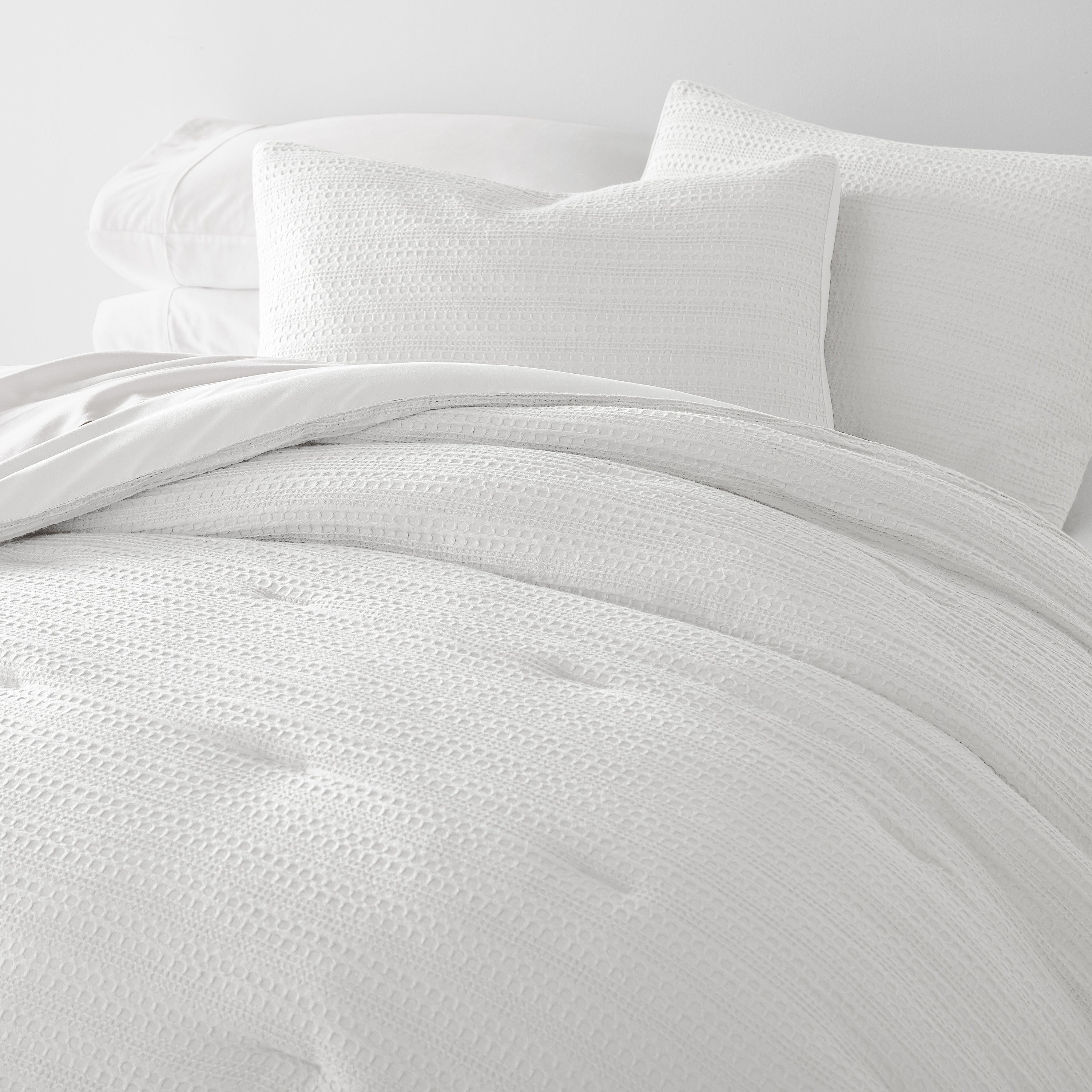 Reversible Down Alternative Comforter 3 Piece