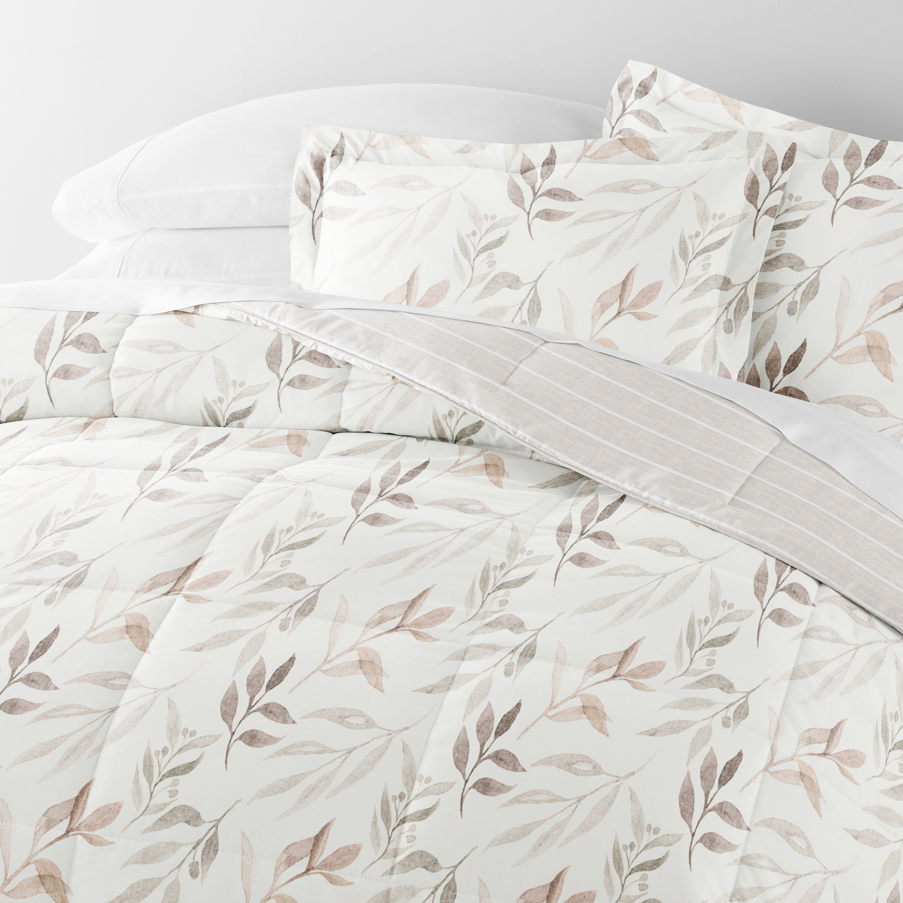 Reversible Down Alternative Comforter 3 Piece