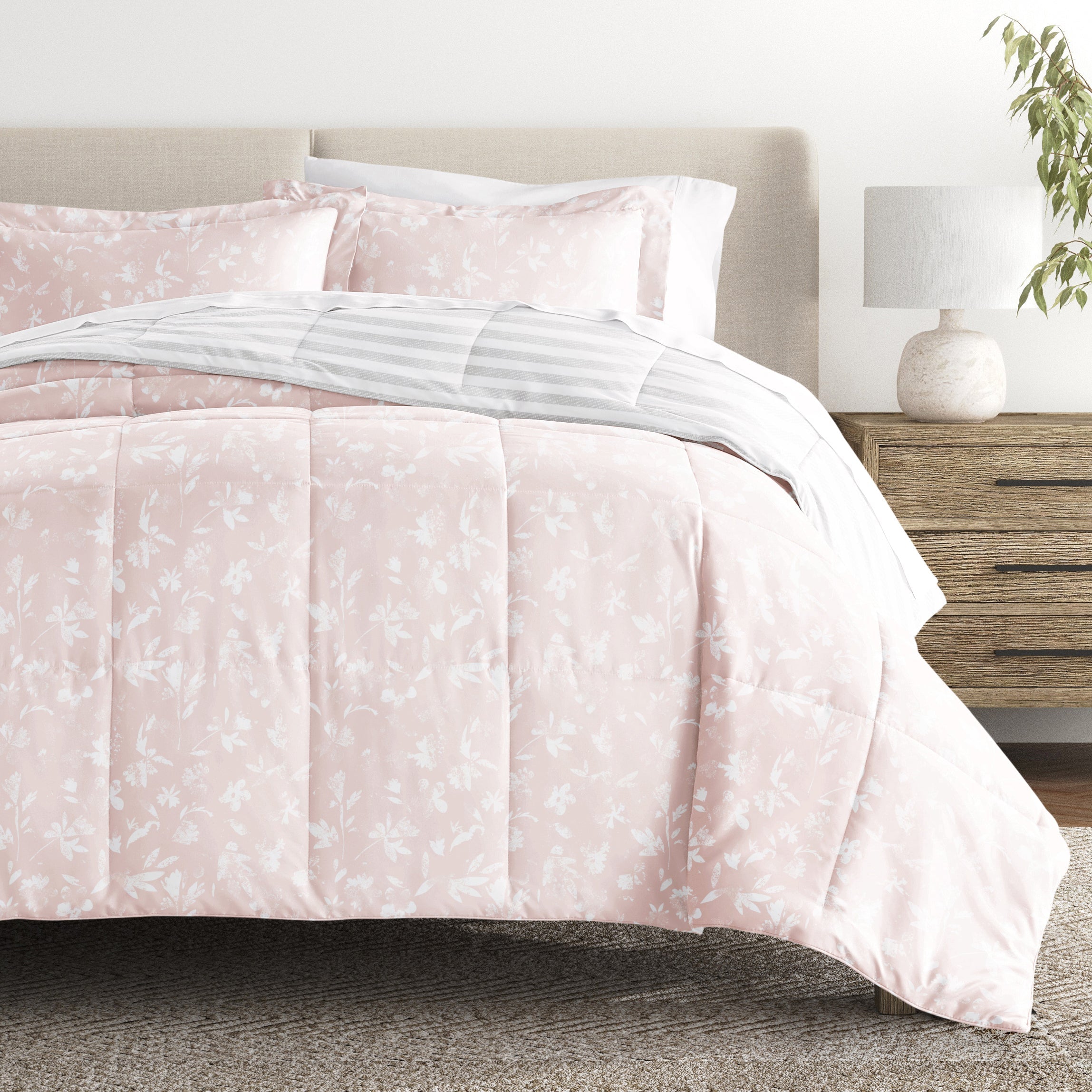 Reversible Down Alternative Comforter 3 Piece