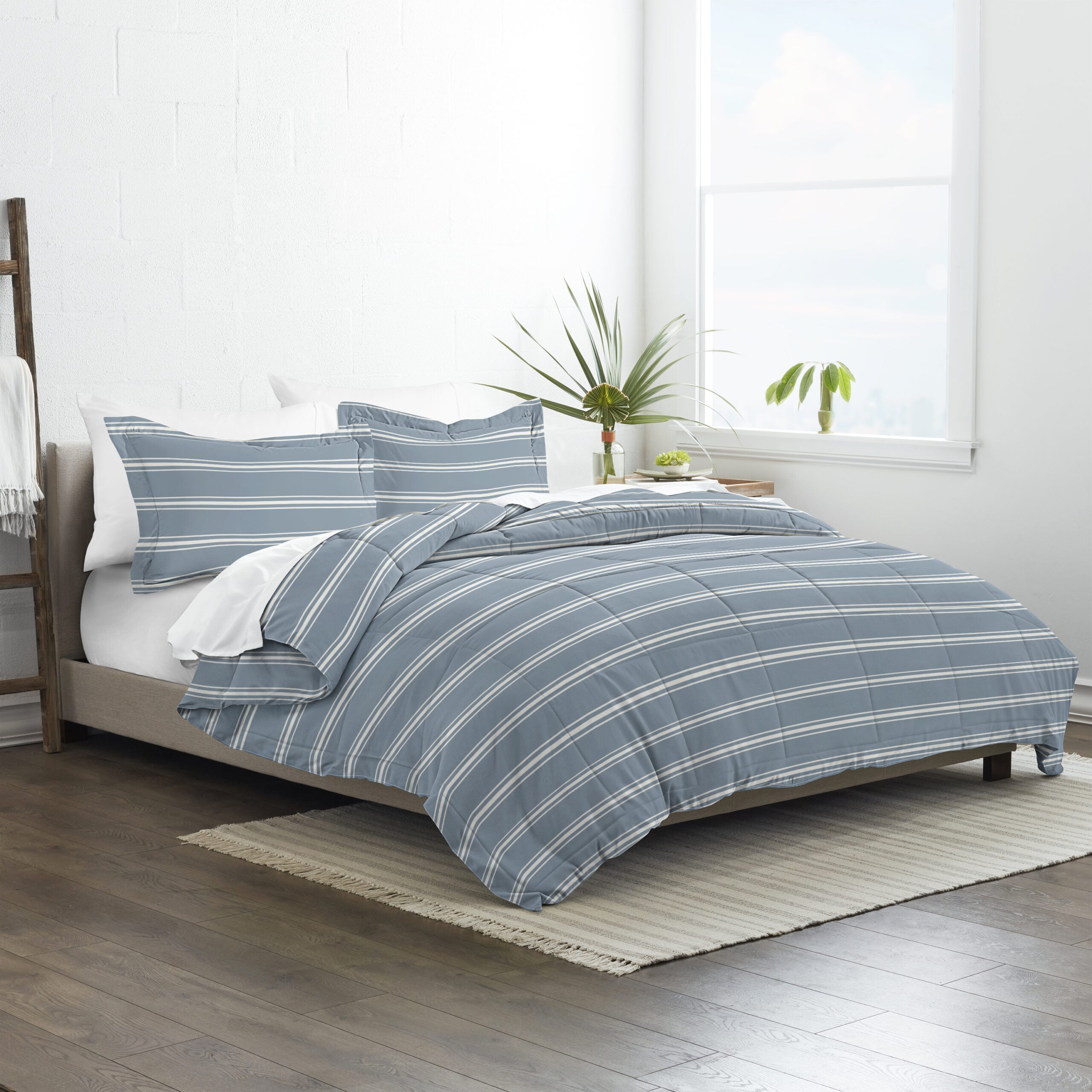 Soft Stripe Light Blue