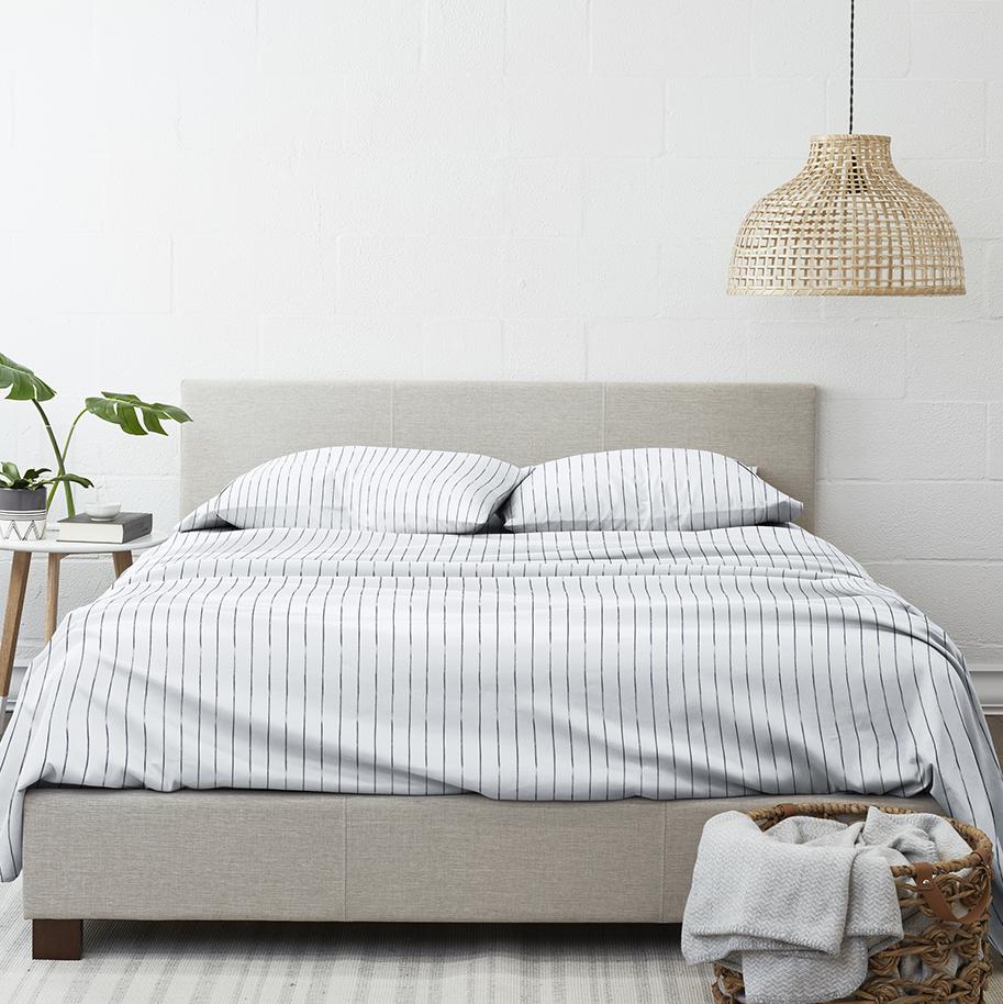Ultra Soft Distressed Field Stripe Patterned Sheet Set Navy