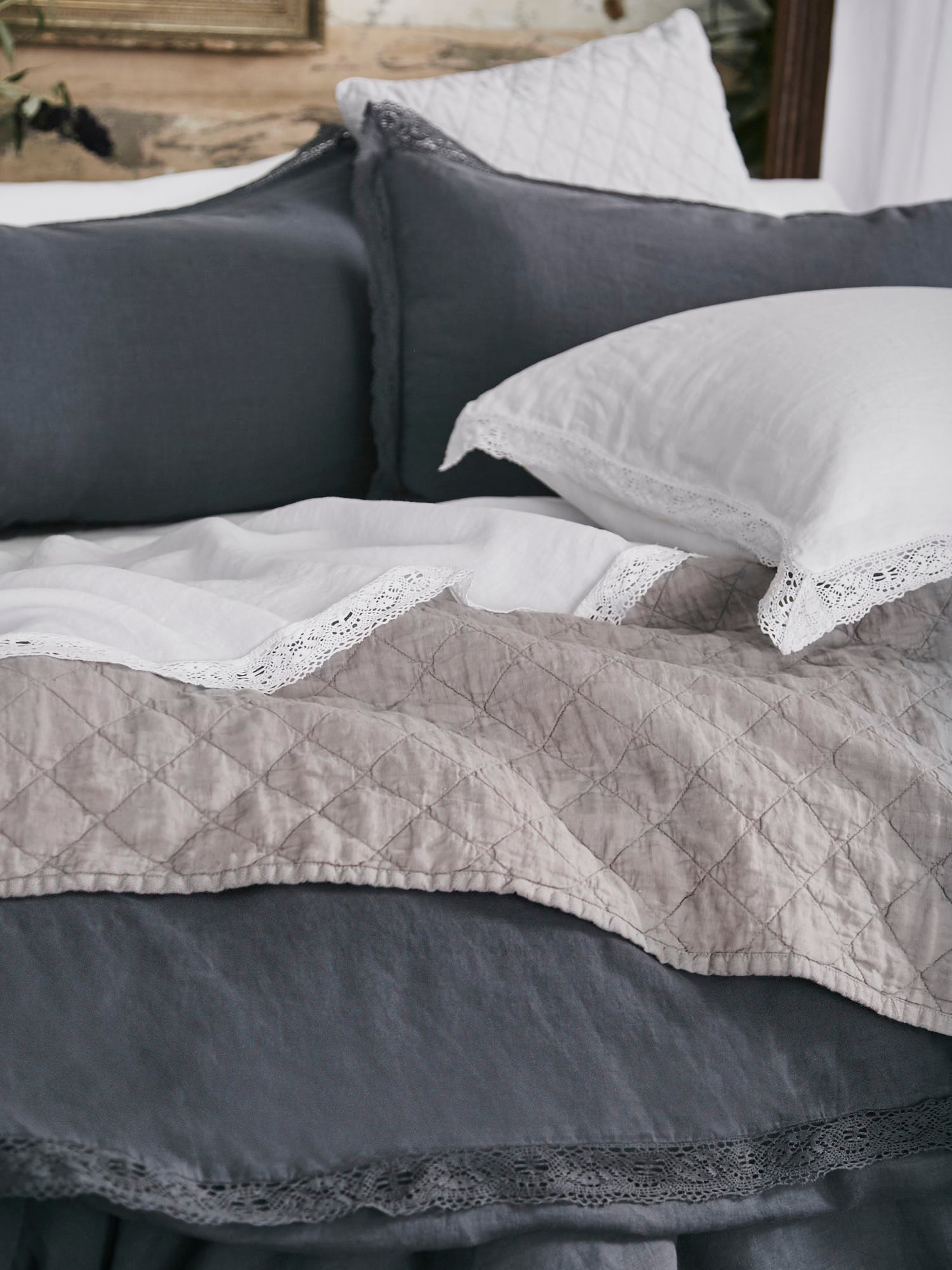 Ida Quilt - Iris